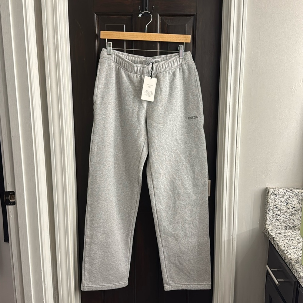 Aritzia Mega Fleece Sweatpants
